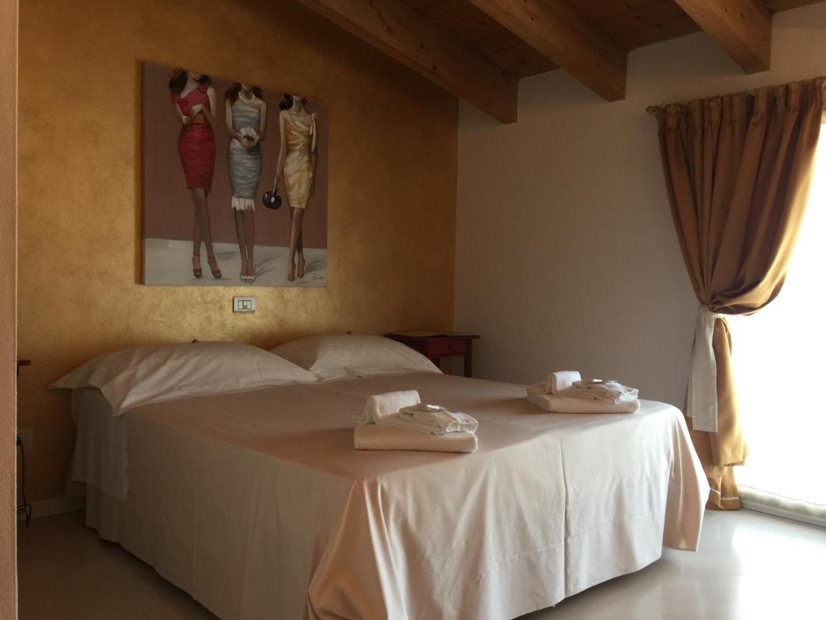 Il Girasole High Quality Inn Milan Exterior photo
