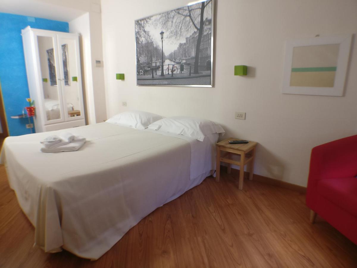 Il Girasole High Quality Inn Milan Exterior photo