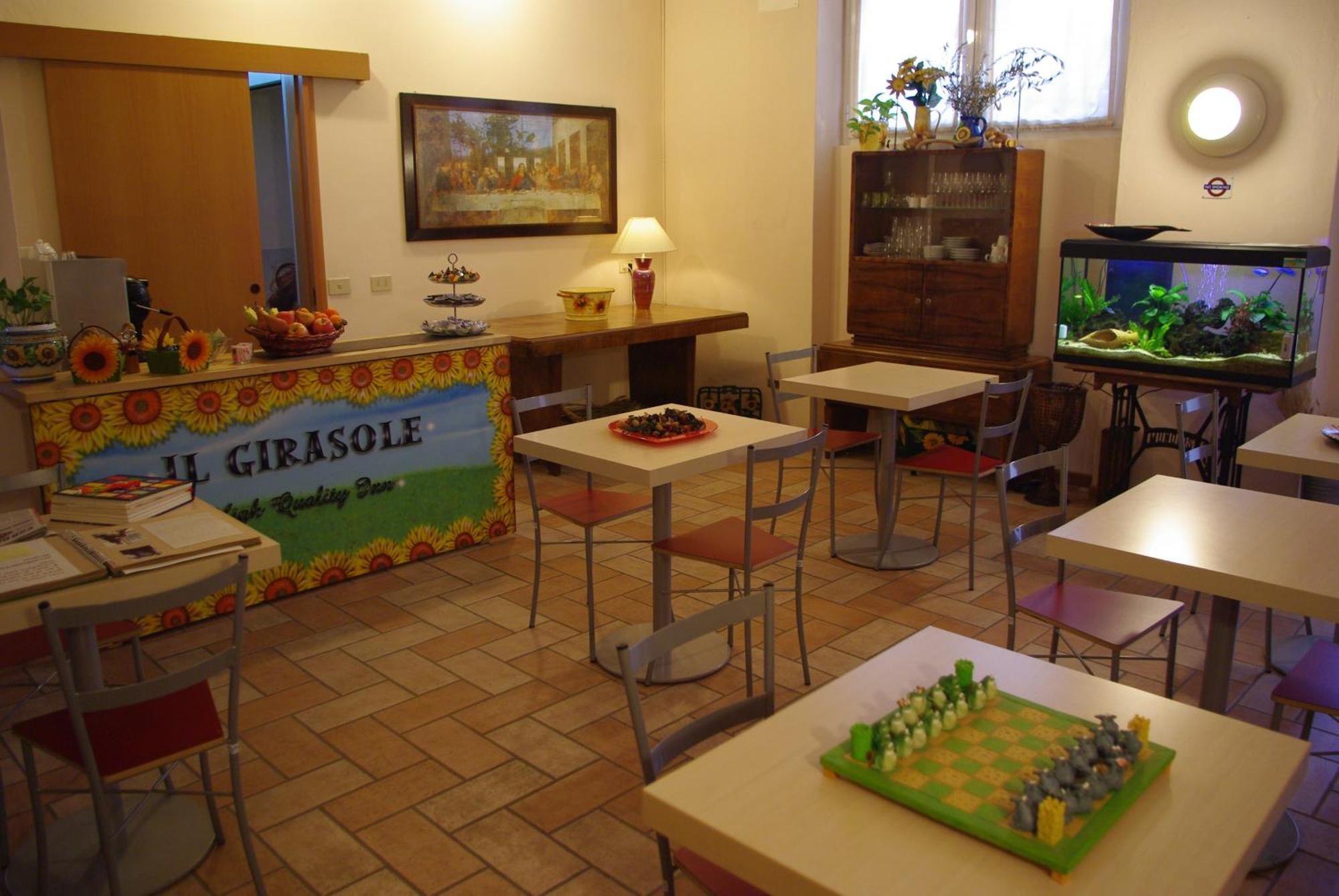 Il Girasole High Quality Inn Milan Exterior photo